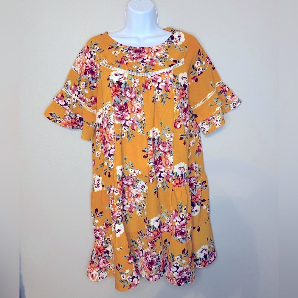 Umgee floral dress medium